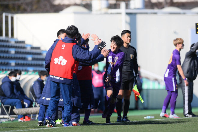 高校サッカー選手権1回戦photo 札幌大谷0 1大手前高松 平田の先制ゴールを死守した大手前高松が札幌大谷を下して2回戦へ サッカー ダイジェストweb 高校サッカー選手権1回戦photo 札幌大谷0 1大手前高松 平田の先制ゴールを死守した大手前高松が札幌大谷を下して2回戦へ サッカー ダイジェストweb