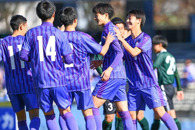 高校サッカー選手権2回戦photo 富山第一2 1日本文理大附 前半に決めた2得点を死守 日本文理大附の猛攻を凌ぎ切り 富山第一が3回戦進出 サッカーダイジェストweb 高校サッカー選手権2回戦photo 富山第一2 1日本文理大附 前半に決めた2得点を死守 日本文理大附の猛攻を凌ぎ切り 富山第一が3回戦進出 サッカーダイジェストweb