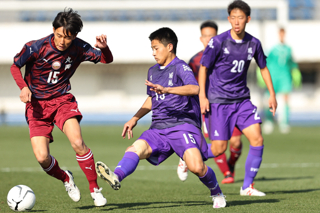 高校サッカー選手権３回戦photo 堀越２ ０丸岡 堀越２得点で準々決勝へ 丸岡激しい攻撃繰り出すも決めきれず３回戦敗退 サッカーダイジェストweb