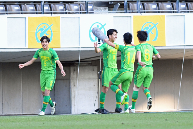 高校サッカー選手権3回戦photo 神戸弘陵学園 1 3 帝京長岡 帝京長岡が華麗なスピードサッカーで3点を奪取し勝利 サッカーダイジェストweb 高校サッカー選手権3回戦photo 神戸弘陵学園 1 3 帝京長岡 帝京長岡が華麗なスピードサッカーで3点を奪取し勝利 サッカーダイジェストweb