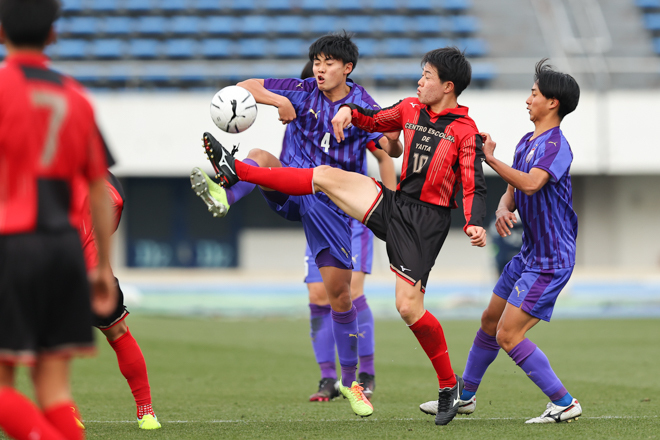 高校サッカー選手権準々決勝photo 矢板中央２ ０富山第一 矢板中央 完封２ゴールで富山第一に快勝 ２年連続のベスト４進出 サッカー ダイジェストweb