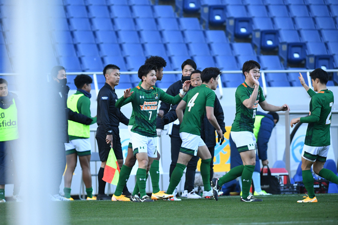 高校サッカー選手権準決勝photo 矢板中央 ０ ５ 青森山田 圧巻のゴールショーで青森山田が決勝戦進出 サッカーダイジェストweb