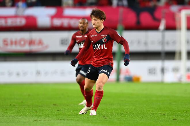 鹿島 登録選手31人を発表 上田 荒木が新たなナンバーを背負う 2番 10番は サッカーダイジェストweb 鹿島 登録選手31人を発表 上田 荒木が新たなナンバーを背負う 2番 10番は サッカーダイジェストweb