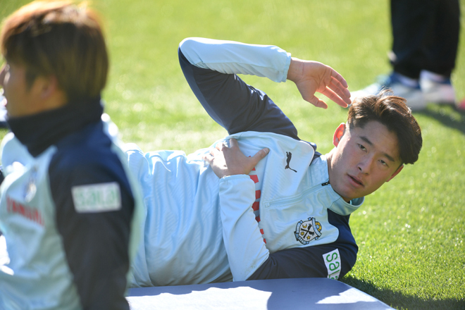 ジュビロ磐田photo ミスタージュビロの中山氏がコーチに就任 選手たちは練習初日から溌剌とした動きを披露 サッカーダイジェストweb ジュビロ磐田photo ミスタージュビロの中山氏がコーチに就任 選手たちは練習初日から溌剌とした動きを披露 サッカーダイジェストweb