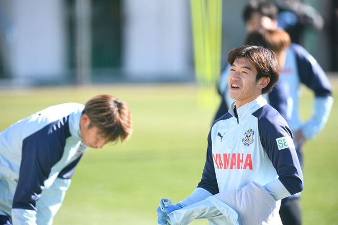 ジュビロ磐田photo ミスタージュビロの中山氏がコーチに就任 選手たちは練習初日から溌剌とした動きを披露 サッカーダイジェストweb