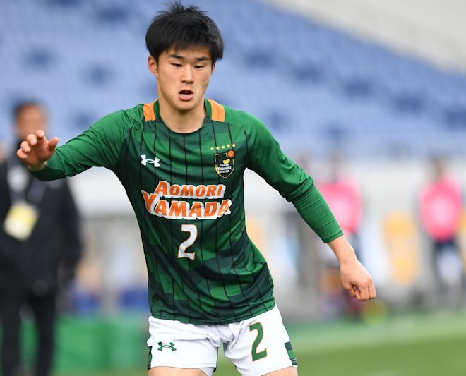 ロングスローからは点が入らない 青森山田 黒田監督の 意外な発言 の裏側に感じた名将の矜持 選手権 サッカーダイジェストweb ロングスローからは点が入らない 青森山田 黒田監督の 意外な発言 の裏側に感じた名将の矜持 選手権 サッカーダイジェストweb