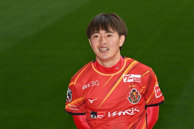 名古屋 新体制 積極補強で新シーズンの主役へ 柿谷曜一朗 齋藤学らが意気込み サッカーダイジェストweb 名古屋 新体制 積極補強で新シーズンの主役へ 柿谷曜一朗 齋藤学らが意気込み サッカーダイジェストweb