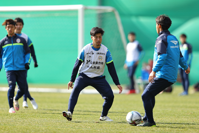 モンテディオ山形photo クラブ最多の14名 大型補強を施した山形のキャンプに密着 サッカーダイジェストweb モンテディオ山形photo クラブ最多の14名 大型補強を施した山形のキャンプに密着 サッカーダイジェストweb