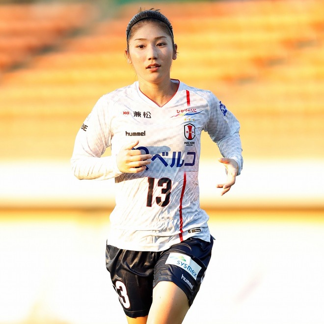 仲田歩夢が 泣ける とポツリ 後輩 伊藤美紀が投稿した思い出2ショット集に 姉妹みたいで素敵 とファンも反応 サッカーダイジェストweb 仲田歩夢が 泣ける とポツリ 後輩 伊藤美紀が投稿した思い出2ショット集に 姉妹みたいで素敵 とファンも反応 サッカーダイジェストweb
