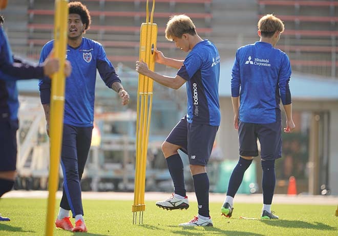 沖縄キャンプphoto Fc東京の沖縄キャンプは笑顔満載 サッカーダイジェストweb