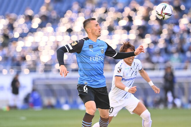 岩本輝雄 フロンターレの新アンカーの出来は ガンバの助っ人トリオはハマれば サッカーダイジェストweb 岩本輝雄 フロンターレの新アンカーの出来は ガンバの助っ人トリオはハマれば サッカーダイジェストweb