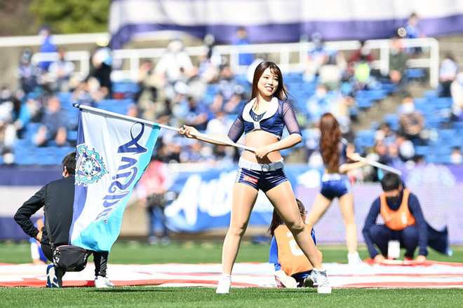Photo 試合を盛り上げたアビスパ福岡オフィシャルチアリーダーズを特集 サッカーダイジェストweb Photo 試合を盛り上げたアビスパ福岡オフィシャルチアリーダーズを特集 サッカーダイジェストweb
