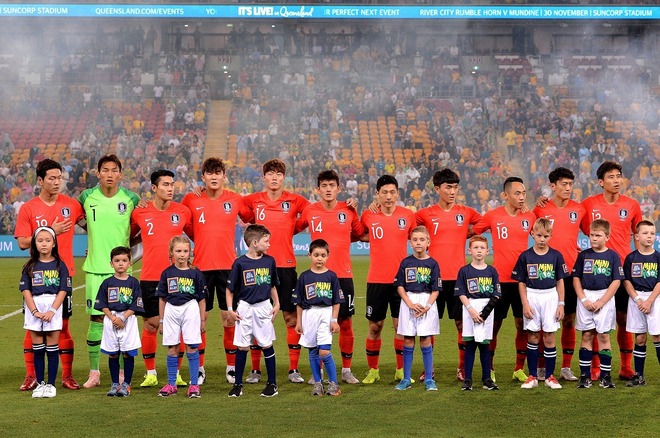 韓国代表 日韓戦 に挑むメンバー24人を発表 ソン フンミンやイ ガンインを招集 Jリーグからは4名 サッカーダイジェストweb 韓国代表 日韓戦 に挑むメンバー24人を発表 ソン フンミンやイ ガンインを招集 Jリーグからは4名 サッカーダイジェストweb