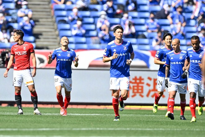 岩本輝雄 やっぱり強いマリノス ボランチ起用で輝く岩田 面倒くさい 松原 前田はもっと自分勝手でもいい サッカーダイジェストweb 岩本輝雄 やっぱり強いマリノス ボランチ起用で輝く岩田 面倒くさい 松原 前田はもっと自分勝手でもいい サッカーダイジェストweb