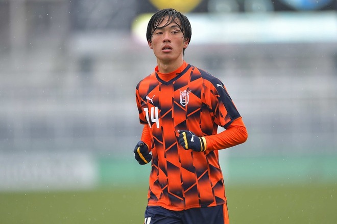 横浜fc 大学サッカー界屈指のボランチ 田部井涼が22年加入内定 想像を超えるようなプレーを サッカーダイジェストweb 横浜fc 大学サッカー界屈指のボランチ 田部井涼が22年加入内定 想像を超えるようなプレーを サッカーダイジェストweb