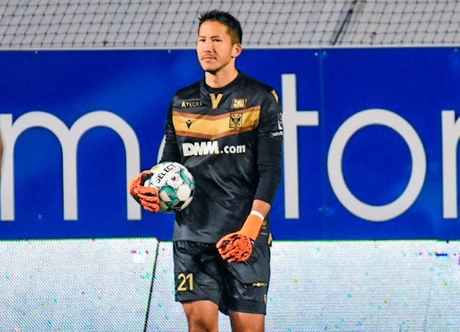 ミニョレは実績や経験がオーラに出ていた 日本代表gkシュミット ダニエルがベルギー2年目の 奮闘 を語る インタビュー 前編 サッカー ダイジェストweb ミニョレは実績や経験がオーラに出ていた 日本代表gkシュミット ダニエルがベルギー2年目の 奮闘 を語る インタビュー 前編 サッカー ダイジェストweb