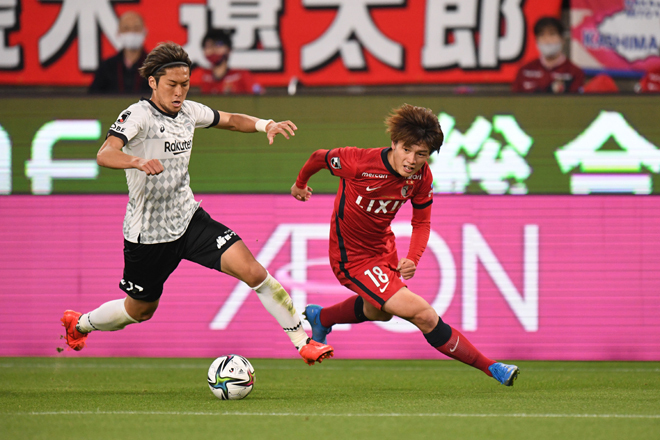 j1第11節photo 鹿島 1 1 神戸 カウンターサッカーの応酬となった試合は決着付かずのドロー サッカーダイジェストweb j1第11節photo 鹿島 1 1 神戸 カウンターサッカーの応酬となった試合は決着付かずのドロー サッカーダイジェストweb