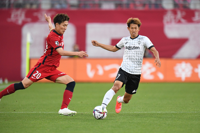 ｊ１第11節photo 鹿島 １ １ 神戸 カウンターサッカーの応酬となった試合は決着付かずのドロー サッカーダイジェストweb