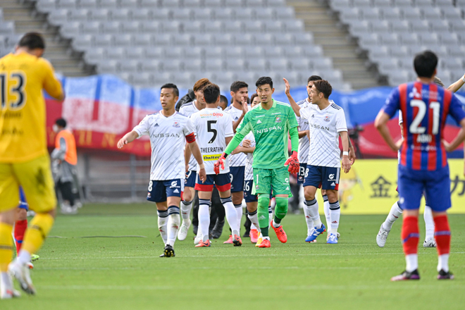 J１第12節photo Fc東京０ ３横浜 オナイウ阿道がハットトリックを達成 横浜が10戦無敗の３連勝 サッカーダイジェストweb