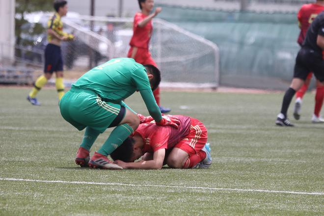 僕も自分を否定し続けた 鈴木武蔵が打ち明けた過去と 新潟明訓の選手たちに響いた 自己肯定 の大切さ サッカーダイジェストweb