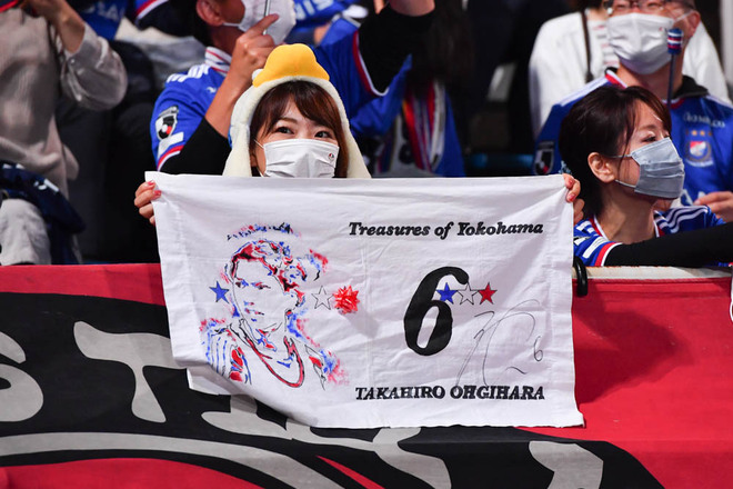 Photo 平日ナイターに駆けつけた横浜f マリノスサポーター サッカーダイジェストweb Photo 平日ナイターに駆けつけた横浜f マリノスサポーター サッカーダイジェストweb