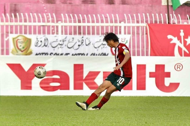 鹿島アントラーズ原理主義 本山雅志とマレーシアサッカー界の現在 鹿島アントラーズ原理主義 本山雅志とマレーシアサッカー界の現在
