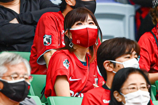 Photo 圧倒的な迫力で選手を後押しした浦和レッズサポーター サッカーダイジェストweb