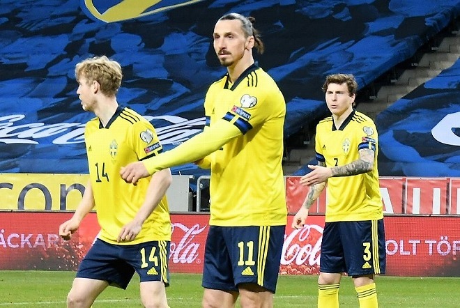 S ラモス イブラ ハーランドら超豪華 英紙が Euro不参加のベスト11 を発表 サッカーダイジェストweb S ラモス イブラ ハーランドら超豪華 英紙が Euro不参加のベスト11 を発表 サッカーダイジェストweb