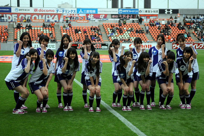 短期連載 Akb48の経済学 著者に訊く Jリーグと日本経済 第2回 Jリーガーの年俸とデフレ脱却後の未来図 サッカーダイジェストweb 短期連載 Akb48の経済学 著者に訊く Jリーグと日本経済 第2回 Jリーガーの年俸とデフレ脱却後の未来図 サッカーダイジェストweb