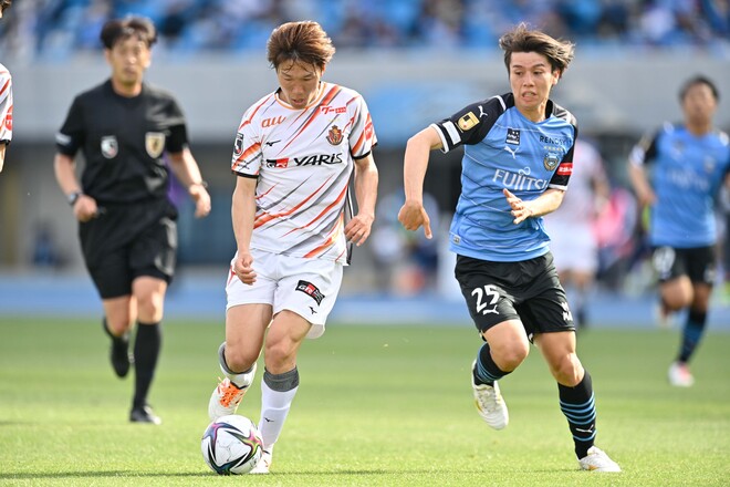 オフサイド新ルールのメリット デメリット ゴールと引き換えに サッカーの価値 を失う可能性も サッカーダイジェストweb オフサイド新ルールのメリット デメリット ゴールと引き換えに サッカーの価値 を失う可能性も サッカーダイジェストweb