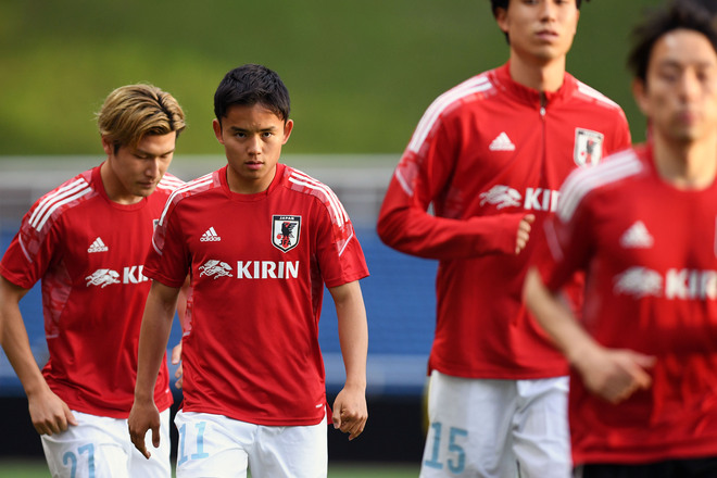 試合前に久保建英が見せた厳しい表情 攻撃の核 になるという強い決意の表われ 厳選フォト サッカーダイジェストweb 試合前に久保建英が見せた厳しい表情 攻撃の核 になるという強い決意の表われ 厳選フォト サッカーダイジェストweb