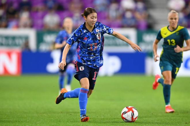 五輪代表photo 五輪への切符を掴んだ シンデレラガール 攻守にハードワークする塩越柚歩 サッカーダイジェストweb 五輪代表photo 五輪への切符を掴んだ シンデレラガール 攻守にハードワークする塩越柚歩 サッカーダイジェストweb