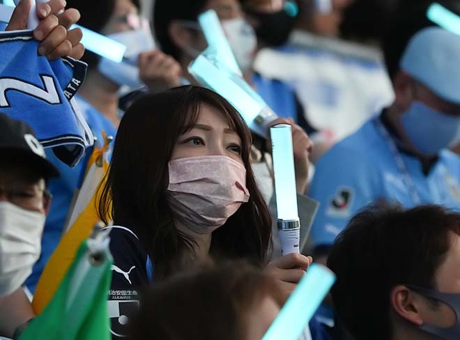 サポーターphoto 磐田 山形 磐田の怒涛の反撃を支えたジュビロサポーター サッカーダイジェストweb サポーターphoto 磐田 山形 磐田の怒涛の反撃を支えたジュビロサポーター サッカーダイジェストweb