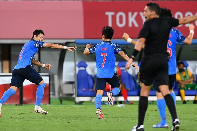 采配検証 重苦しさが漂った南ア戦 切るカードが決まっているなら躊躇する時間は無駄になる サッカーダイジェストweb 采配検証 重苦しさが漂った南ア戦 切るカードが決まっているなら躊躇する時間は無駄になる サッカーダイジェストweb