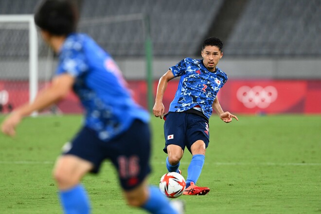 久保建英の決勝弾に至るメカニズムを解明 田中碧ほか 何人の選手が どのように絡んだか 識者コラム サッカーダイジェストweb 久保建英の決勝弾に至るメカニズムを解明 田中碧ほか 何人の選手が どのように絡んだか 識者コラム サッカーダイジェストweb