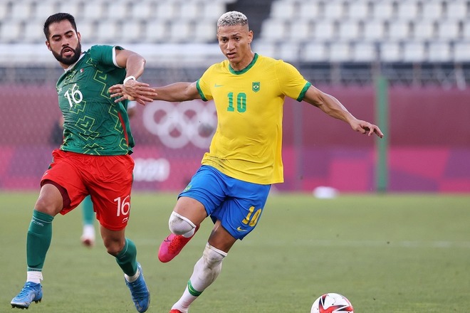 ブラジルがメキシコとの激闘をpk戦の末に制す 3大会連続のファイナル進出 東京五輪 サッカーダイジェストweb ブラジルがメキシコとの激闘をpk戦の末に制す 3大会連続のファイナル進出 東京五輪 サッカーダイジェストweb