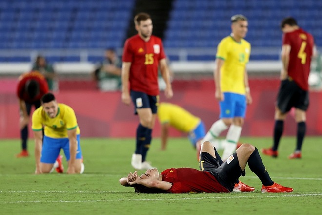 残酷な結末 ブラジルに決勝で敗れたスペイン代表 現地紙はため息 運を使い果たした 東京五輪 サッカーダイジェストweb 残酷な結末 ブラジルに決勝で敗れたスペイン代表 現地紙はため息 運を使い果たした 東京五輪 サッカーダイジェストweb