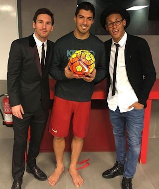 フットボーラーのファッション診断 Web版 Vol 02 ネイマール やはりストリート系の若者コーデが似合う サッカーダイジェストweb フットボーラーのファッション診断 Web版 Vol 02 ネイマール やはりストリート系の若者コーデが似合う サッカーダイジェストweb